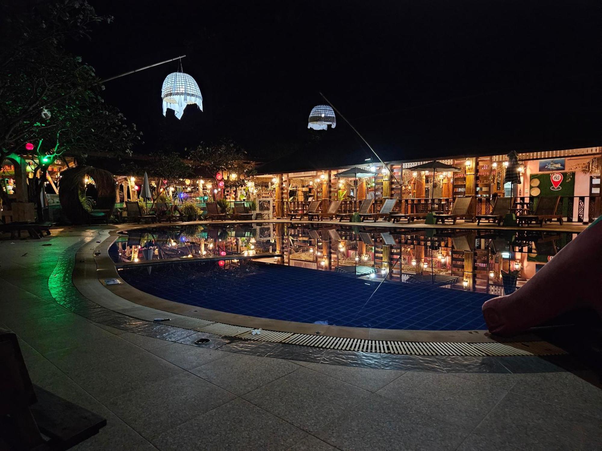 Lanta Riviera Beach Resort Ko Lanta Exterior foto